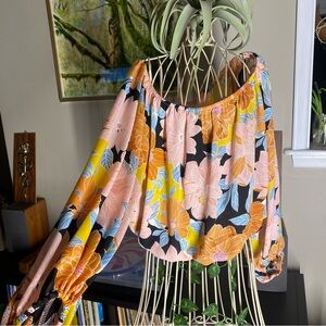 Willow & Root Floral Off-Shoulder Women's Top L